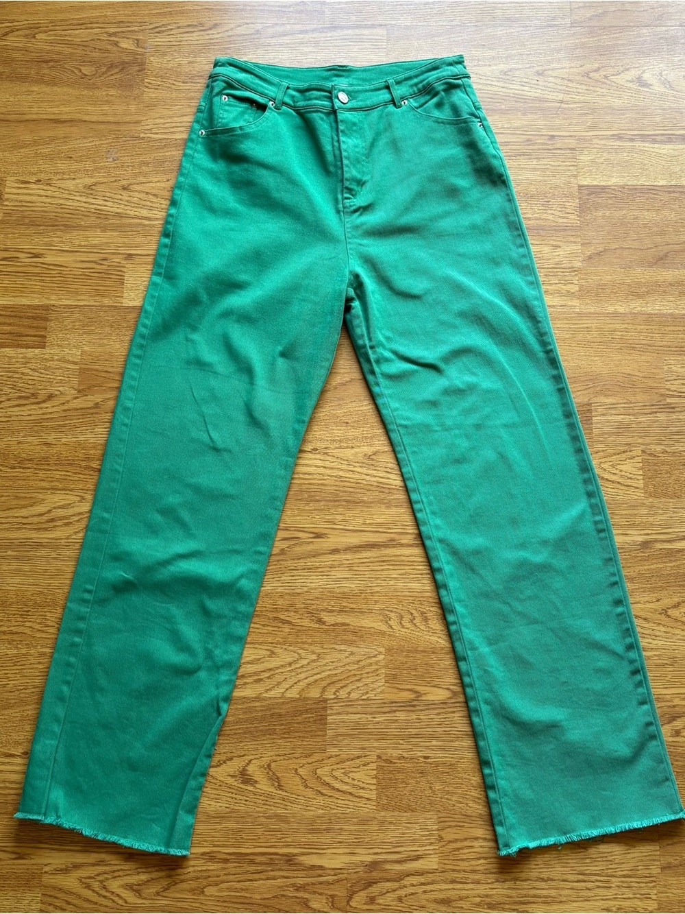 Princess Polly Relaxed Raw Hem Kelly Green Jeans Casual Bright Comfy Sz 8